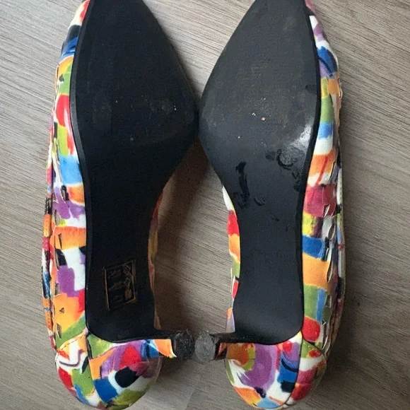 J. Renee Women's Winset Rainbow Floral Kitten Heels - SIZE 6.5 - Picture 8 of 16